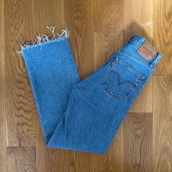 Levis Ribcage Straight - Picture 4 of 8